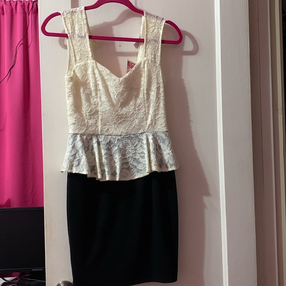 CANDIES bodycon peplum dress for juniors